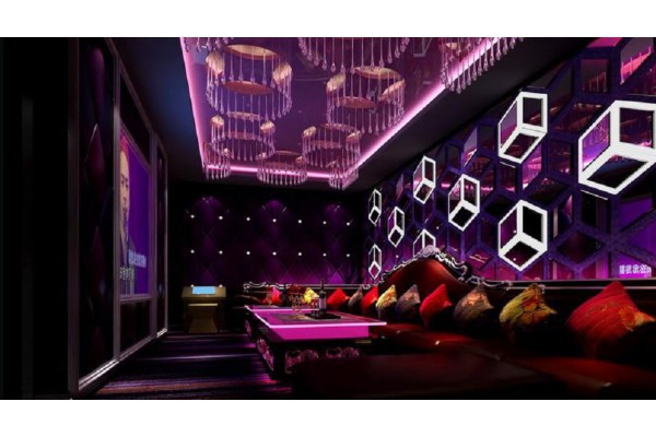 成都夜生活酒馆网点拓展，养生休闲职位火热招聘(成都深夜酒馆)